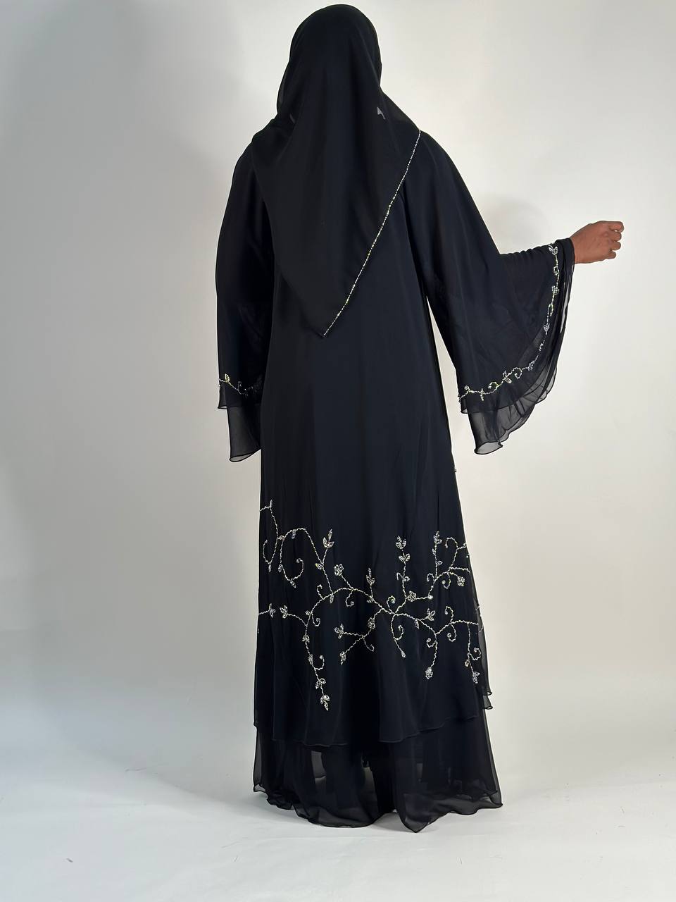 Abaya Anisa